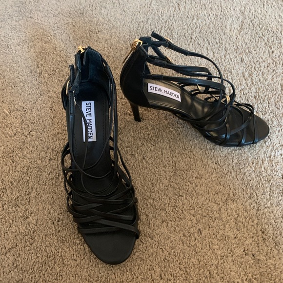 Steve Madden heels - Picture 1 of 1
